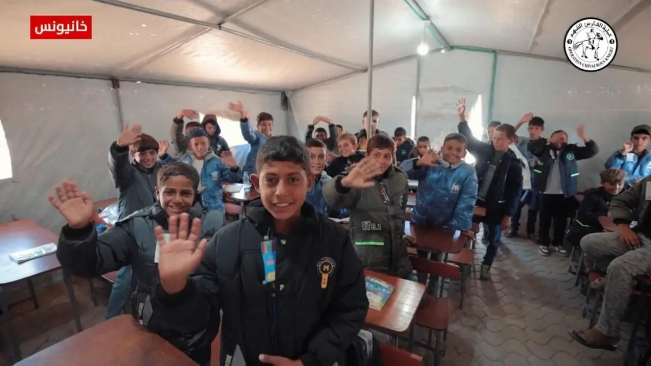 «الفارس الشهم 3» توزّع 13 ألف طرد إغاثي على أهالي غزة